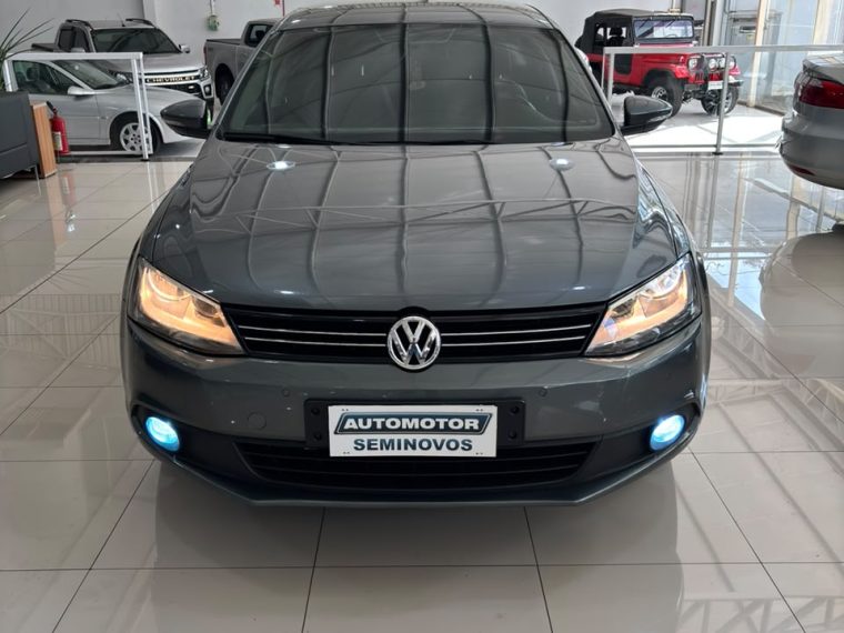 Volkswagen JETTA Comfortline 2.0 2013